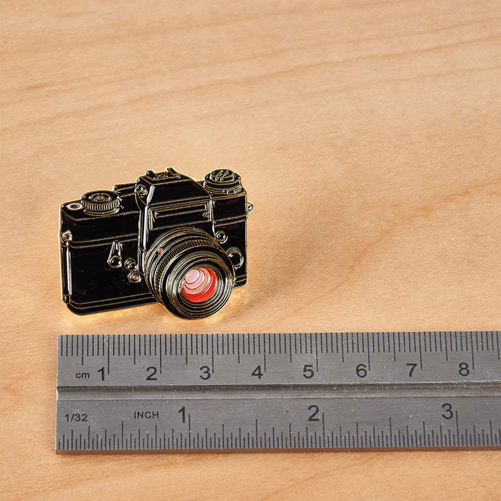OE 라이카 카메라 뱃지 블랙골드 P164