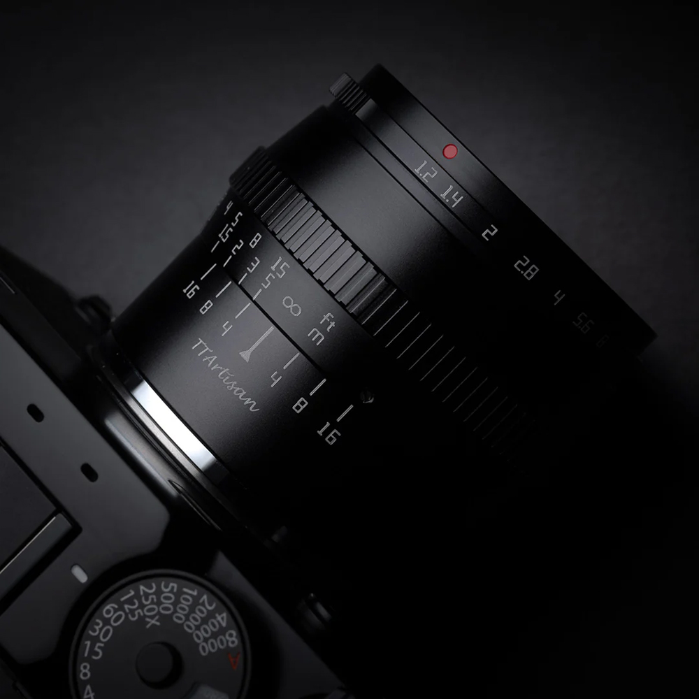 티티아티산 50mm F1.2 캐논 RF마운트 APS-C 렌즈 블랙