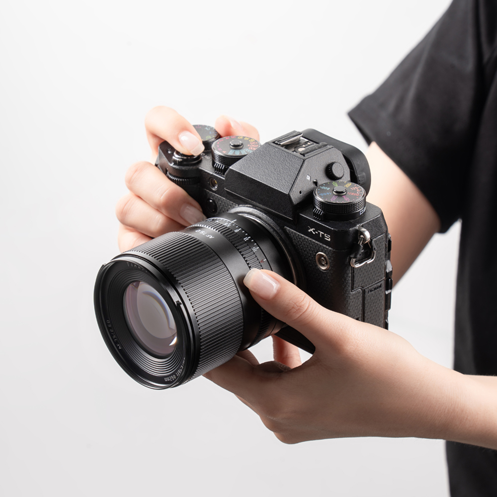 티티아티산 AF 75mm F2 후지 X마운트 렌즈