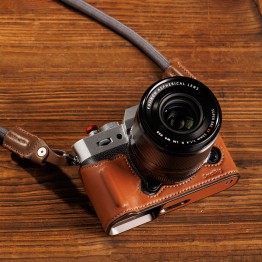 스몰리그 5670 후지 X-T30 III / X-T30 II / X-T30 가죽케이스 브라운