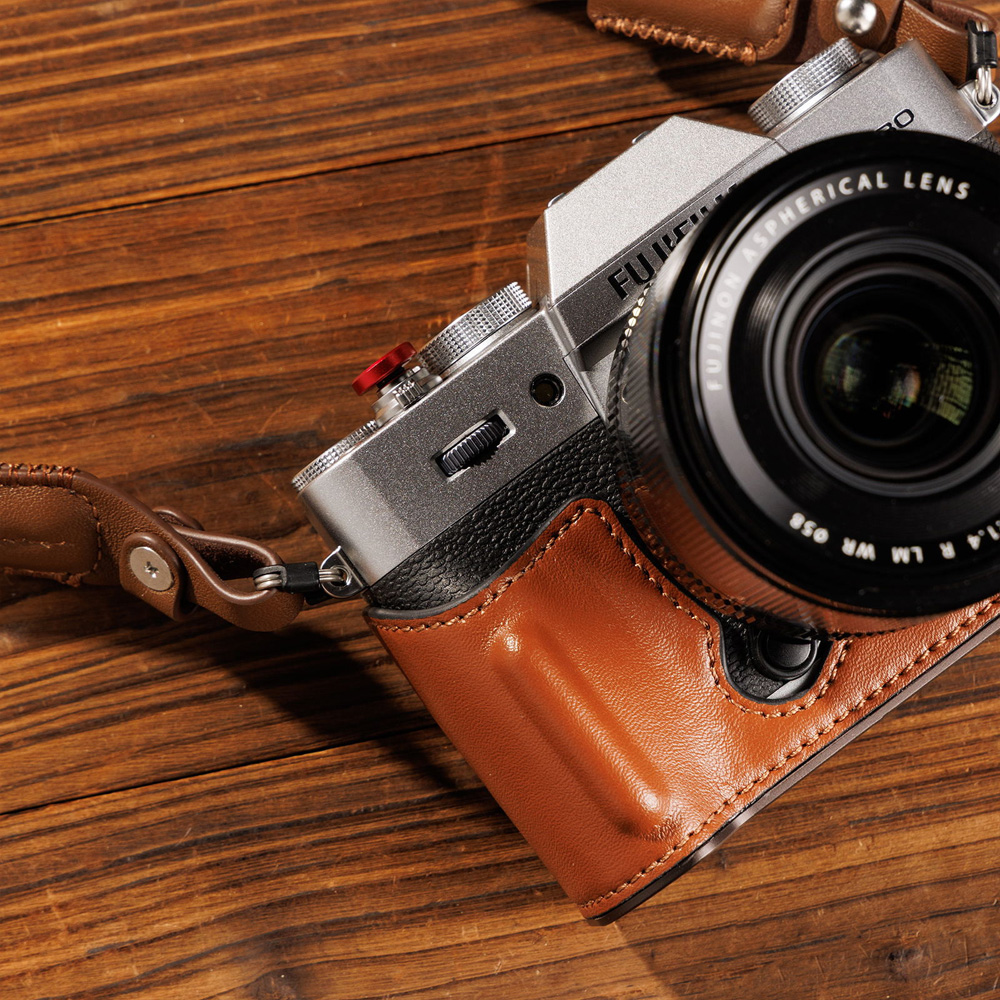 스몰리그 5670 후지 X-T30 III / X-T30 II / X-T30 가죽케이스 브라운