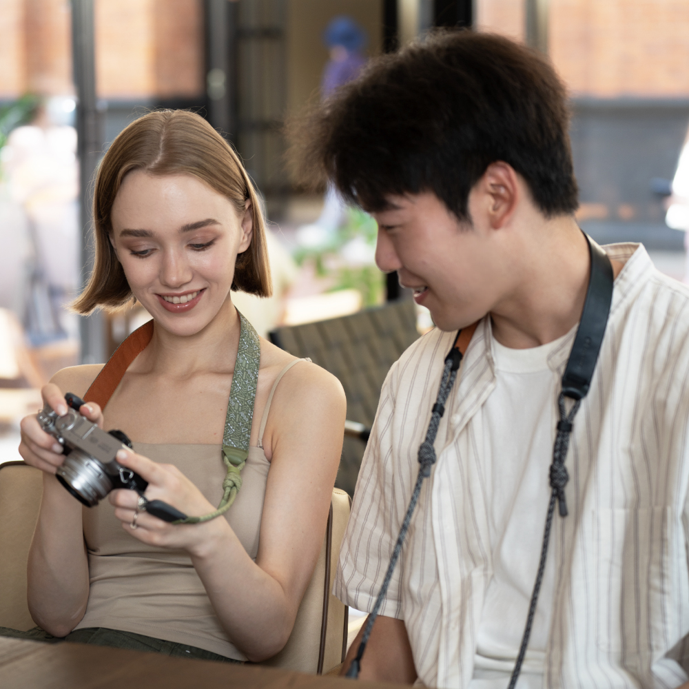 [리퍼비시 A] 피지테크 카메라 숄더 넥스트랩 에어 트라이벌 지오메트릭S P-CB-282