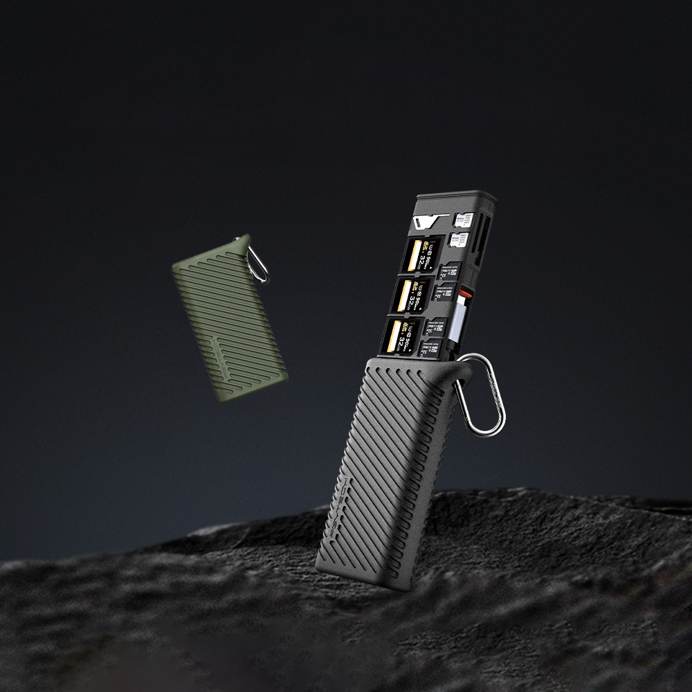 [리퍼비시 A] 피지테크 CFexpress 고속 카드리더기 케이스 타입A USB 3.2 블랙