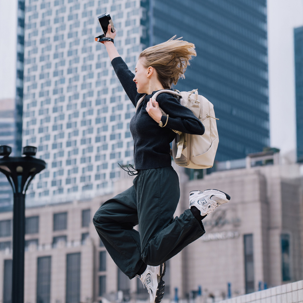 [피플가족 공동구매] 피지테크 원고 라이트 백팩 16L 카키 P-CB-353