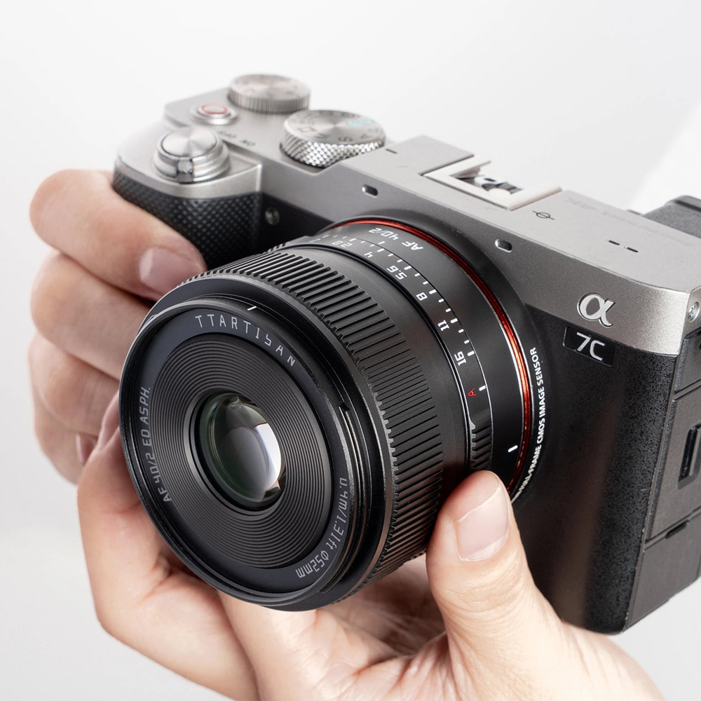 티티아티산 AF 17mm F1.8 APS-C 소니 E마운트 광각렌즈